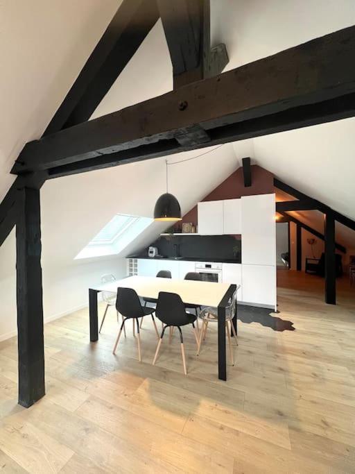 Appartement Spacieux Et Lumineux Proche Du Centre Historique Dol-de-Bretagne Zewnętrze zdjęcie