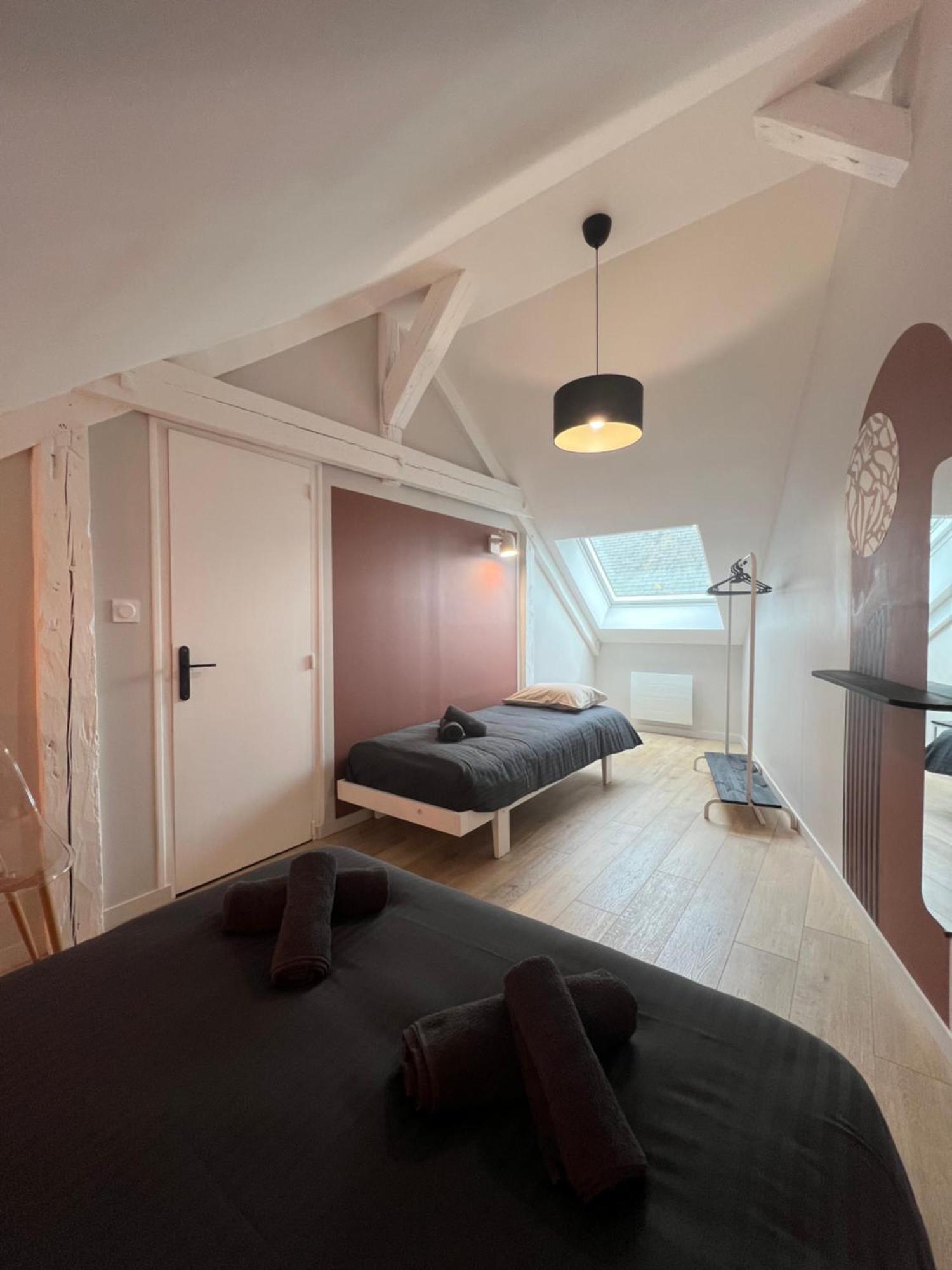 Appartement Spacieux Et Lumineux Proche Du Centre Historique Dol-de-Bretagne Zewnętrze zdjęcie